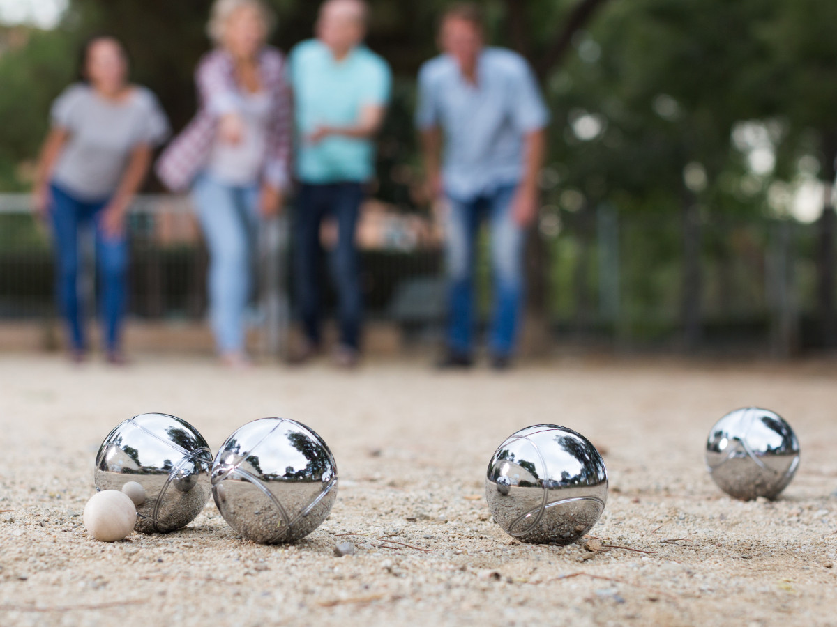 une partie de pétanque